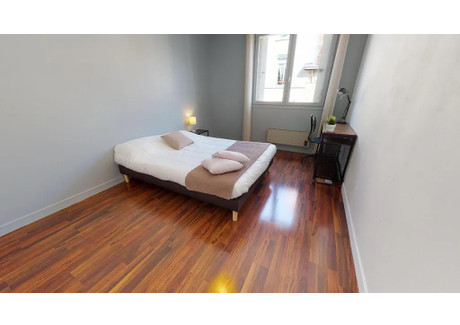 Mieszkanie do wynajęcia - Rue Louis Braille Villeurbanne, Francja, 87 m², 529 USD (2168 PLN), NET-102251612