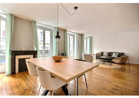 Mieszkanie do wynajęcia - Rue de Malte Paris, Francja, 66 m², 3066 USD (12 816 PLN), NET-102374815