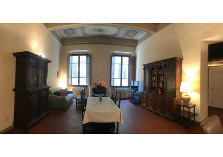 Mieszkanie do wynajęcia - Via Sant'Antonino Florence, Włochy, 80 m², 1558 USD (6390 PLN), NET-102463341