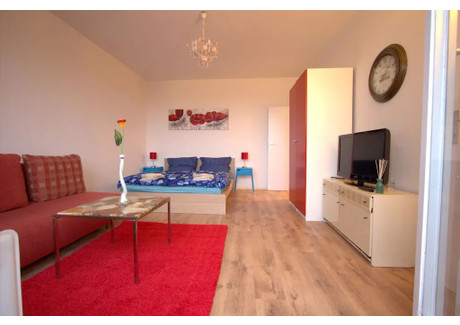 Mieszkanie do wynajęcia - Reinickendorfer Straße Berlin, Niemcy, 36 m², 1073 USD (4451 PLN), NET-102489825