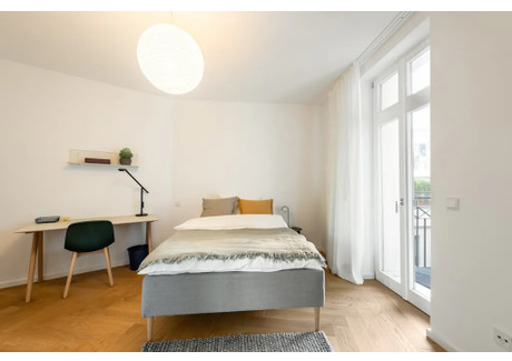 Mieszkanie do wynajęcia - Frauenstraße Munich, Niemcy, 189 m², 1304 USD (5413 PLN), NET-102431623