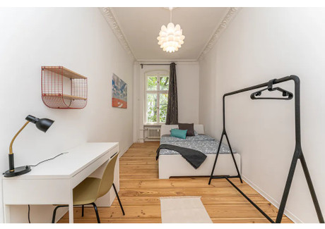 Mieszkanie do wynajęcia - Nürnberger Straße Berlin, Niemcy, 88 m², 803 USD (3291 PLN), NET-102669768