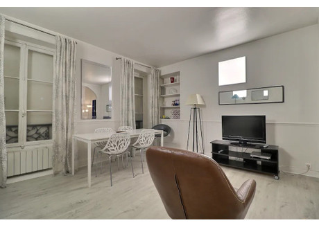 Mieszkanie do wynajęcia - Rue Laugier Paris, Francja, 44 m², 1582 USD (6488 PLN), NET-102638964