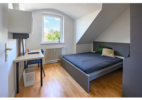 Mieszkanie do wynajęcia - Buckower Damm Berlin, Niemcy, 80 m², 730 USD (2993 PLN), NET-102756230