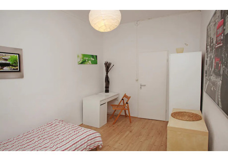 Mieszkanie do wynajęcia - Körnerstraße Berlin, Niemcy, 84 m², 666 USD (2729 PLN), NET-102887900