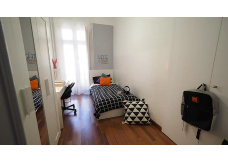 Mieszkanie do wynajęcia - Via Sagliano Micca Turin, Włochy, 180 m², 536 USD (2223 PLN), NET-102964407