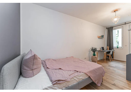 Mieszkanie do wynajęcia - Cunostraße Berlin, Niemcy, 61 m², 842 USD (3425 PLN), NET-102984206