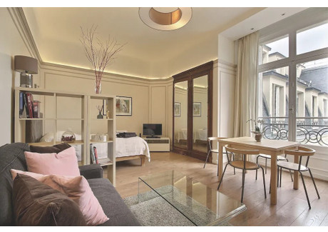 Mieszkanie do wynajęcia - Avenue des Champs-Élysées Paris, Francja, 40 m², 2116 USD (8675 PLN), NET-102915840