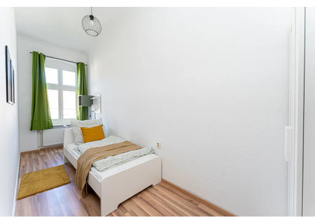 Mieszkanie do wynajęcia - Trützschlerstraße Berlin, Niemcy, 65 m², 665 USD (2706 PLN), NET-102916100