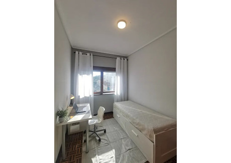 Mieszkanie do wynajęcia - Rua de Santa Catarina Porto, Portugalia, 115 m², 499 USD (2030 PLN), NET-103047652