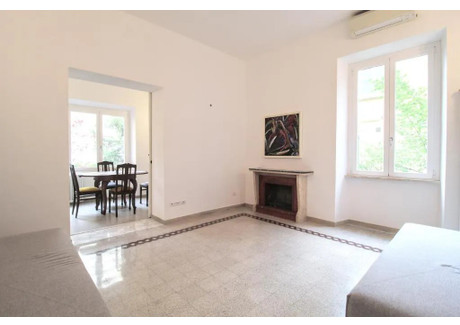 Mieszkanie do wynajęcia - Via Anapo Rome, Włochy, 120 m², 3830 USD (15 895 PLN), NET-103171522