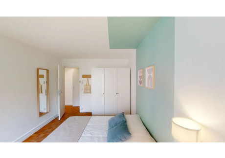 Mieszkanie do wynajęcia - Rue Claude Decaen Paris, Francja, 101 m², 973 USD (4038 PLN), NET-103259083