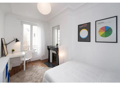 Mieszkanie do wynajęcia - Rue Singer Paris, Francja, 97 m², 901 USD (3737 PLN), NET-103259353