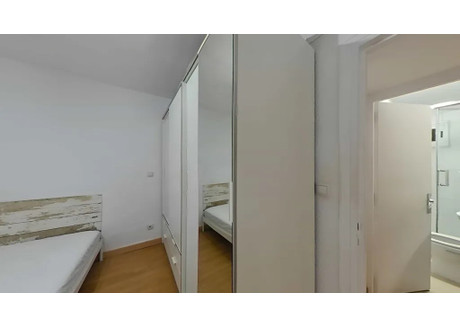 Mieszkanie do wynajęcia - Calle del Corregidor Señor de la Elipa Madrid, Hiszpania, 48 m², 1645 USD (6827 PLN), NET-103216983