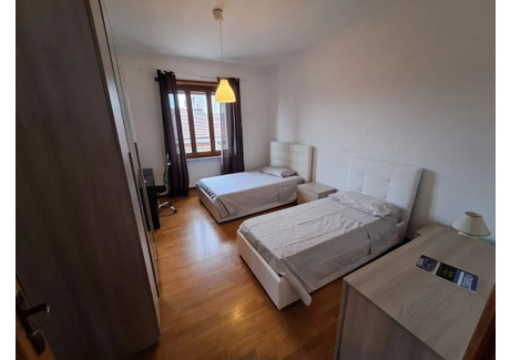 Mieszkanie do wynajęcia - Via Trinità Turin, Włochy, 56 m², 450 USD (1869 PLN), NET-103226735