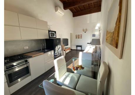 Mieszkanie do wynajęcia - Borgo San Frediano Florence, Włochy, 70 m², 2526 USD (9699 PLN), NET-94039810