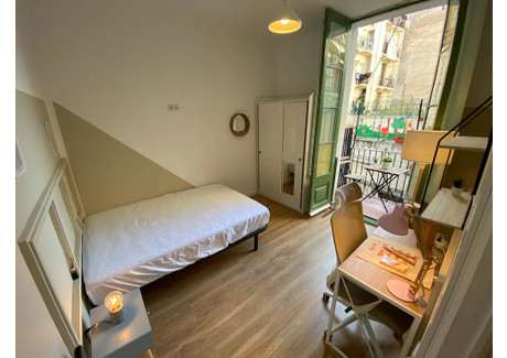 Mieszkanie do wynajęcia - Carrer de Sant Pau Barcelona, Hiszpania, 120 m², 697 USD (2891 PLN), NET-94480002