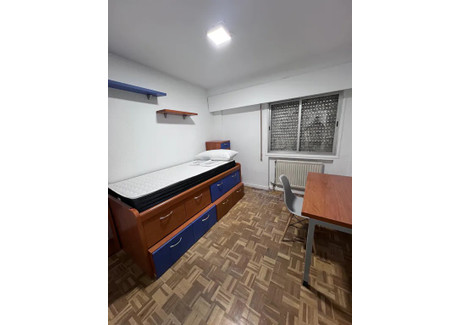 Dom do wynajęcia - Calle de Ramón Gómez de la Serna Madrid, Hiszpania, 140 m², 594 USD (2429 PLN), NET-94602542