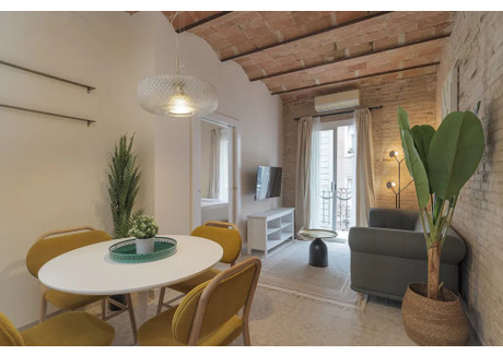 Mieszkanie do wynajęcia - Carrer de l'Avenir Barcelona, Hiszpania, 61 m², 4080 USD (15 667 PLN), NET-94652071