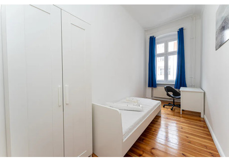 Mieszkanie do wynajęcia - Nordkapstraße Berlin, Niemcy, 68 m², 713 USD (2808 PLN), NET-94677880