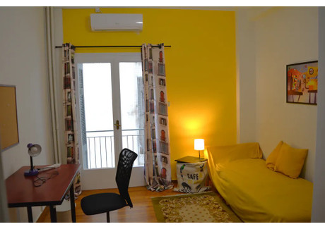 Mieszkanie do wynajęcia - Agathoupoleos Athens, Grecja, 60 m², 781 USD (3077 PLN), NET-94862342