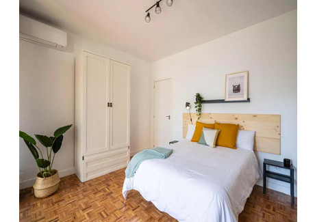 Mieszkanie do wynajęcia - Plaza de Manolete Madrid, Hiszpania, 180 m², 822 USD (3314 PLN), NET-94974747