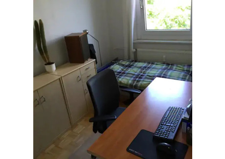 Mieszkanie do wynajęcia - Torstraße Berlin, Niemcy, 120 m², 724 USD (2829 PLN), NET-95032235