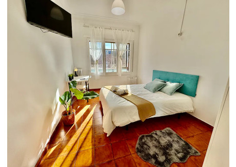 Mieszkanie do wynajęcia - Carrer del Comte d'Urgell Barcelona, Hiszpania, 120 m², 781 USD (3196 PLN), NET-95064900