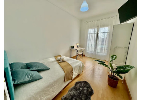 Mieszkanie do wynajęcia - Carrer del Comte d'Urgell Barcelona, Hiszpania, 120 m², 817 USD (3282 PLN), NET-95064937