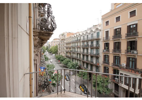 Mieszkanie do wynajęcia - Carrer de Balmes Barcelona, Hiszpania, 120 m², 1048 USD (4023 PLN), NET-95273914