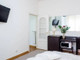 Mieszkanie do wynajęcia - Corso di Porta Romana Milan, Włochy, 70 m², 977 USD (3850 PLN), NET-95387316