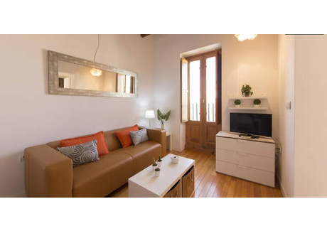 Mieszkanie do wynajęcia - Calle de Doña Urraca Madrid, Hiszpania, 36 m², 1242 USD (5005 PLN), NET-95549928