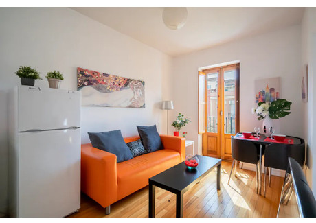 Mieszkanie do wynajęcia - Calle de Doña Urraca Madrid, Hiszpania, 36 m², 1214 USD (5073 PLN), NET-95638157