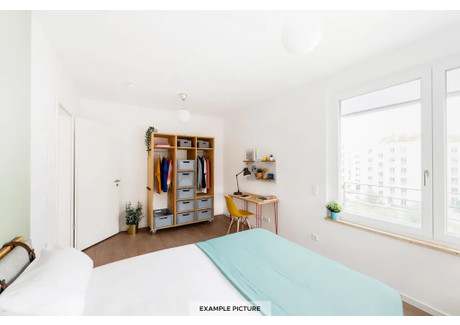 Mieszkanie do wynajęcia - Klara-Franke-Straße Berlin, Niemcy, 62 m², 905 USD (3566 PLN), NET-95692683