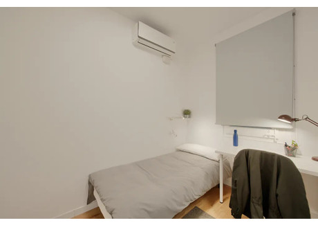 Mieszkanie do wynajęcia - Carrer de Còrsega Barcelona, Hiszpania, 69 m², 969 USD (3713 PLN), NET-95746479