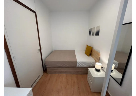 Mieszkanie do wynajęcia - Carrer del Rosselló Barcelona, Hiszpania, 110 m², 670 USD (2640 PLN), NET-95865189