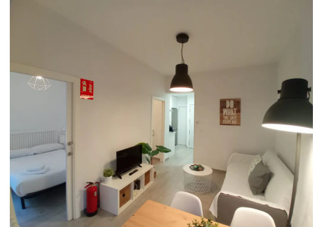 Mieszkanie do wynajęcia - Calle de la Palma Madrid, Hiszpania, 50 m², 4245 USD (16 596 PLN), NET-95921851