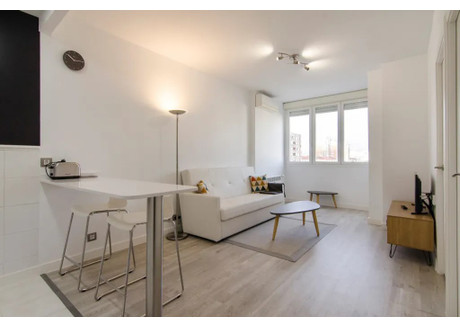 Mieszkanie do wynajęcia - Avenida del Brasil Madrid, Hiszpania, 40 m², 3847 USD (14 889 PLN), NET-95922129