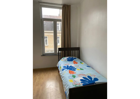 Mieszkanie do wynajęcia - Rue du Midi Brussels, Belgia, 80 m², 644 USD (2518 PLN), NET-96079574