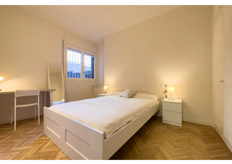 Mieszkanie do wynajęcia - Carrer de Mallorca Barcelona, Hiszpania, 90 m², 896 USD (3531 PLN), NET-96108548