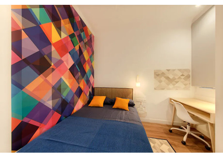 Mieszkanie do wynajęcia - Carrer de Rocafort Barcelona, Hiszpania, 90 m², 859 USD (3462 PLN), NET-96184206