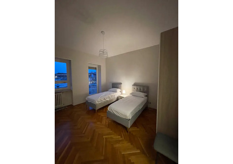 Mieszkanie do wynajęcia - Piazza della Repubblica Turin, Włochy, 65 m², 1371 USD (5606 PLN), NET-96195813