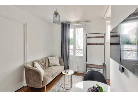 Mieszkanie do wynajęcia - Rue Ramey Paris, Francja, 26 m², 2679 USD (10 289 PLN), NET-96213372