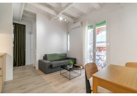 Mieszkanie do wynajęcia - Carrer de Sant Miquel Barcelona, Hiszpania, 38 m², 2266 USD (9134 PLN), NET-96237467