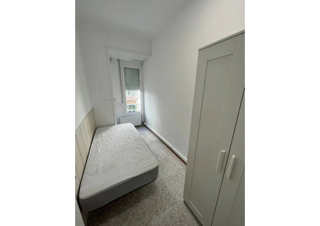 Mieszkanie do wynajęcia - Carrer de Muntaner Barcelona, Hiszpania, 400 m², 497 USD (1907 PLN), NET-96560830