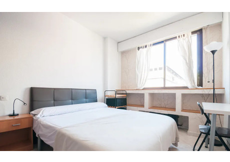 Mieszkanie do wynajęcia - Calle de Rodríguez San Pedro Madrid, Hiszpania, 50 m², 807 USD (3108 PLN), NET-96561947