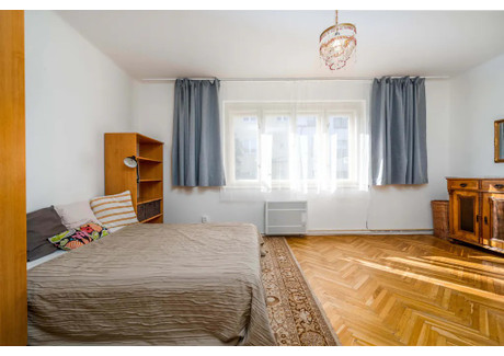 Dom do wynajęcia - Jiřinková Prague, Czechy, 100 m², 910 USD (3660 PLN), NET-96585813