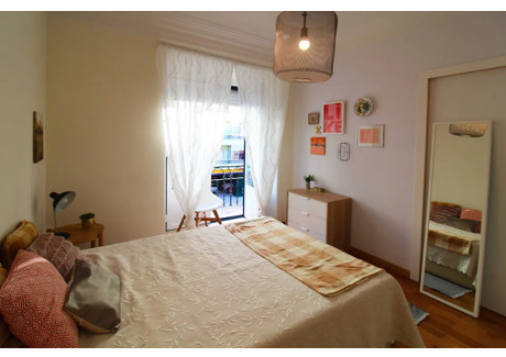 Mieszkanie do wynajęcia - Rua Actor Vale Lisbon, Portugalia, 150 m², 608 USD (2540 PLN), NET-96694790