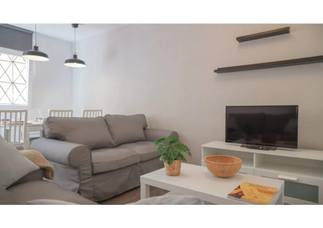Mieszkanie do wynajęcia - Calle de Pico de la Maliciosa Madrid, Hiszpania, 145 m², 2943 USD (11 829 PLN), NET-96810856