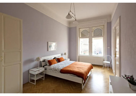 Mieszkanie do wynajęcia - Klauzál tér Budapest, Węgry, 78 m², 1288 USD (5177 PLN), NET-96840594